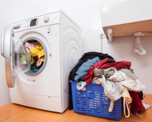 Sử dụng máy sấy khô quần áo đúng cách